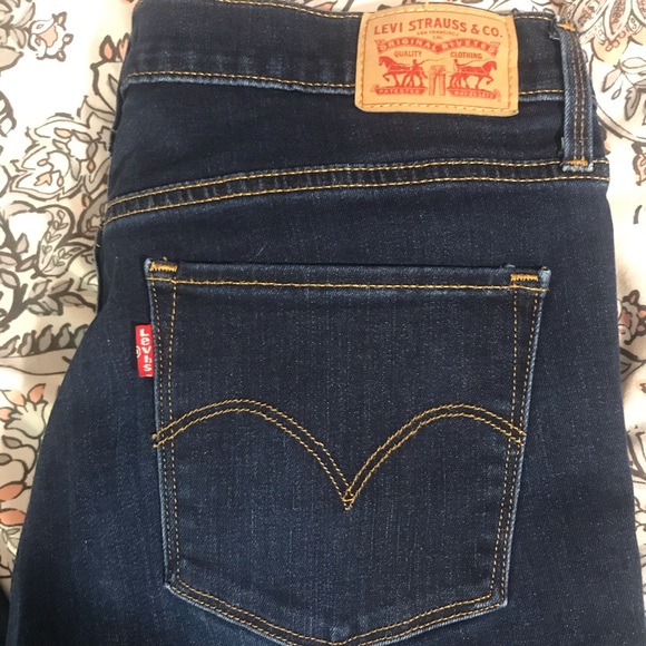Levi’s Jeans - Picture 3 of 6